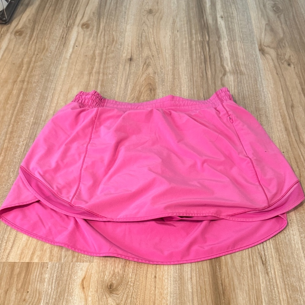 Lululemon Athletica Bright Pink Mini Skirt - Size 12